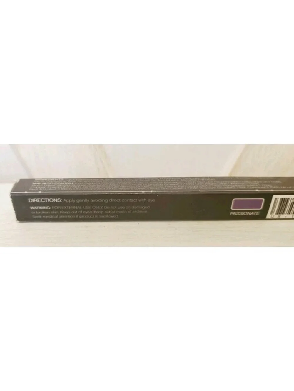 New Younique Moodstruck Precision Eye Liner Pencil - Passionate Purple